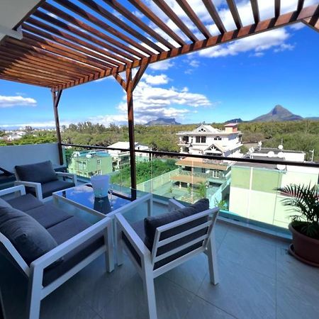 Top-Floor Modern 3Bd Penthouse With Beautiful Mountain View Terrace - 5 Min Walk To Beach Flic en Flac Экстерьер фото