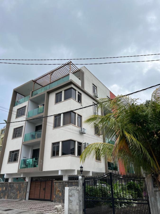 Top-Floor Modern 3Bd Penthouse With Beautiful Mountain View Terrace - 5 Min Walk To Beach Flic en Flac Экстерьер фото