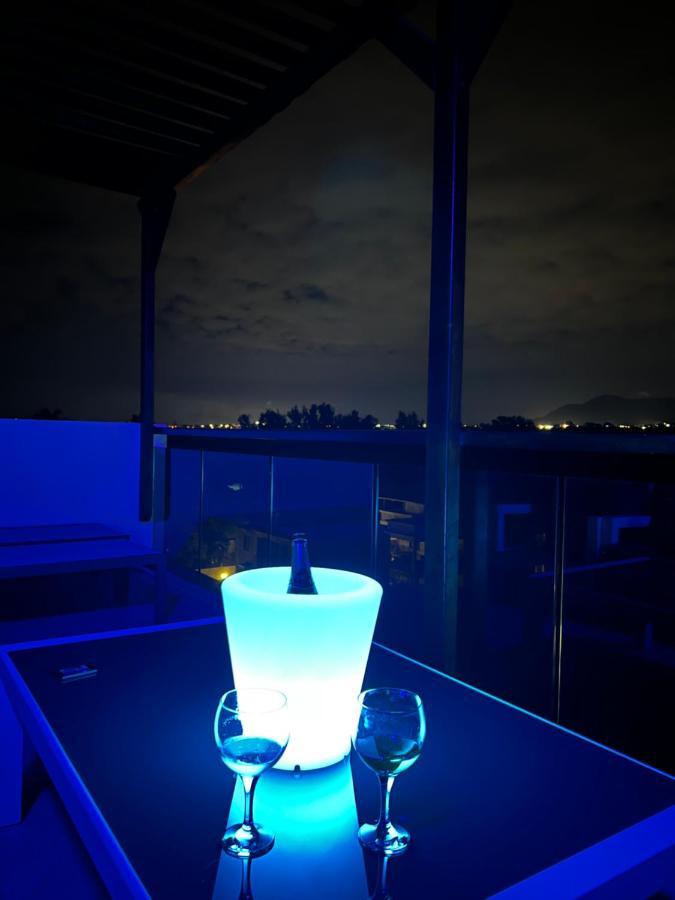 Top-Floor Modern 3Bd Penthouse With Beautiful Mountain View Terrace - 5 Min Walk To Beach Flic en Flac Экстерьер фото