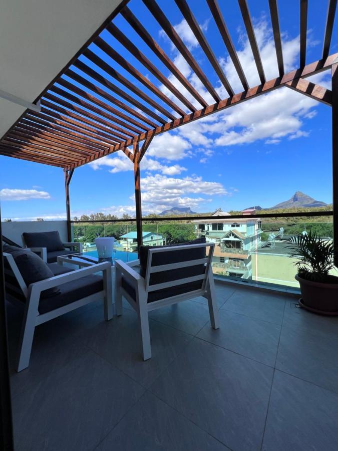 Top-Floor Modern 3Bd Penthouse With Beautiful Mountain View Terrace - 5 Min Walk To Beach Flic en Flac Экстерьер фото