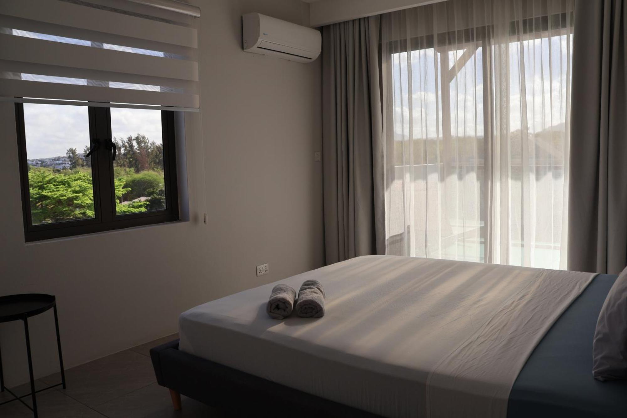 Top-Floor Modern 3Bd Penthouse With Beautiful Mountain View Terrace - 5 Min Walk To Beach Flic en Flac Экстерьер фото